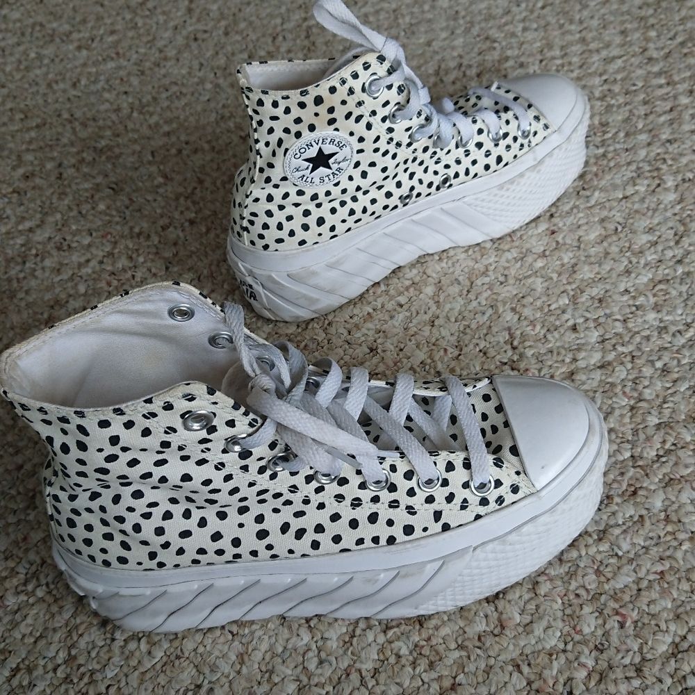 Converse Chuck Taylor All Star Lift 2X Platform Welcome to the Wild size 6